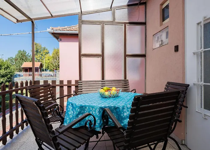 Vakantiehuis Peach By Interhome *